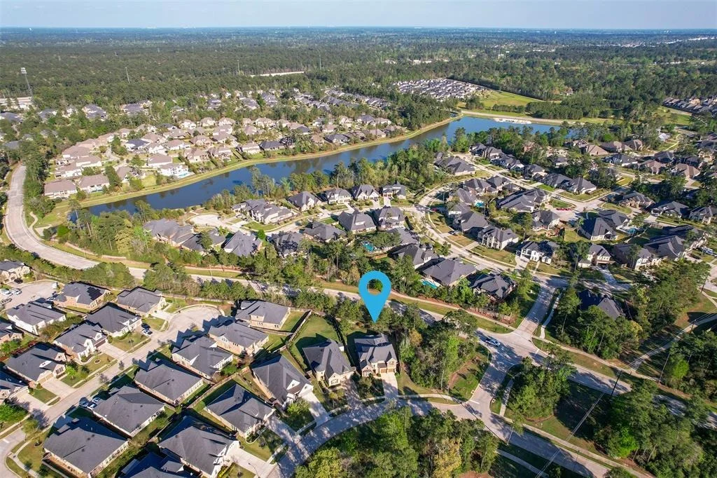 Photo of 523 Rolling Brook Lane