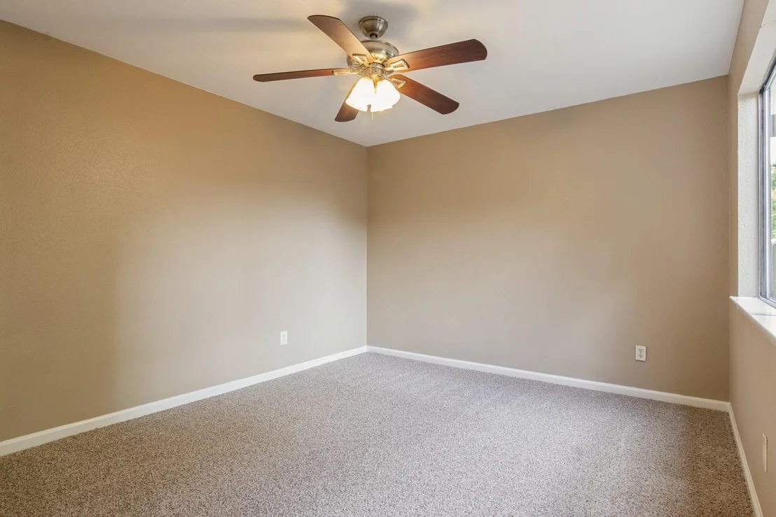 Photo of 23511 Tree House Lane