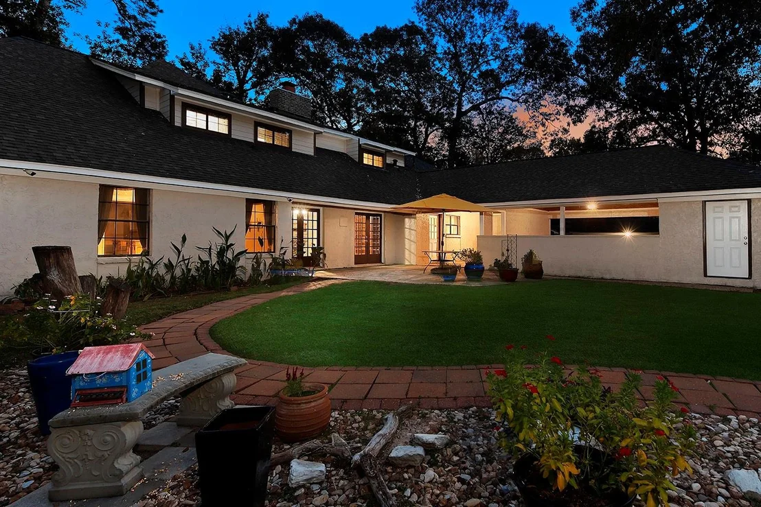 Photo of 650 Bellingrath Park