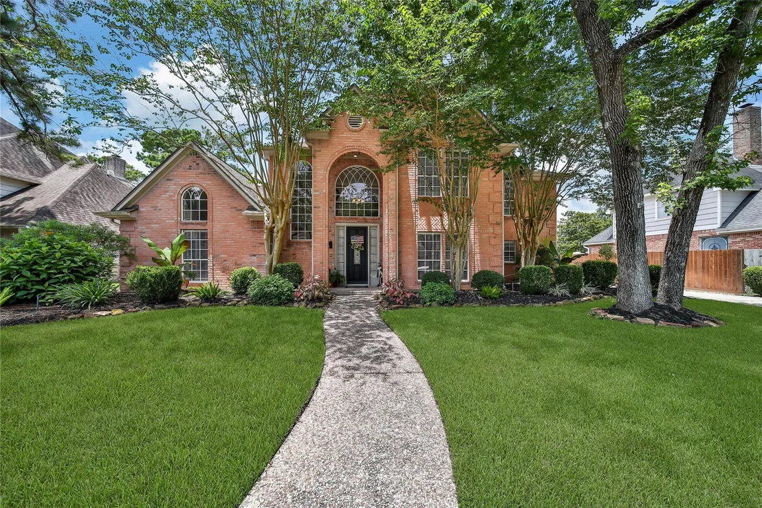 Photo of 1702 Seven Maples Drive