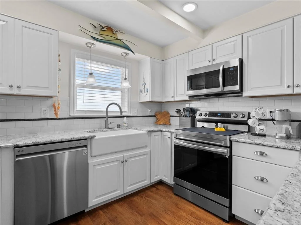 Photo of 1103 White Cap Drive