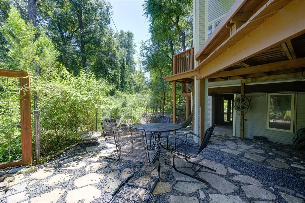 Photo of 1121 Lashbrook Drive