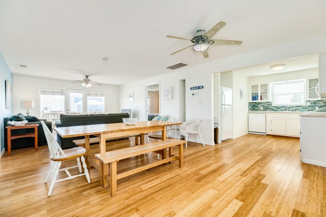 Photo of 114 Beach Drive