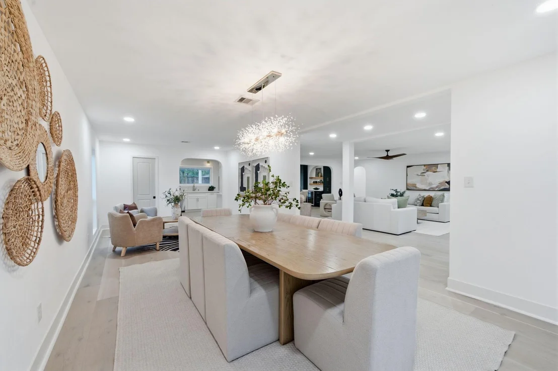 Photo of 10714 Cranbrook Road