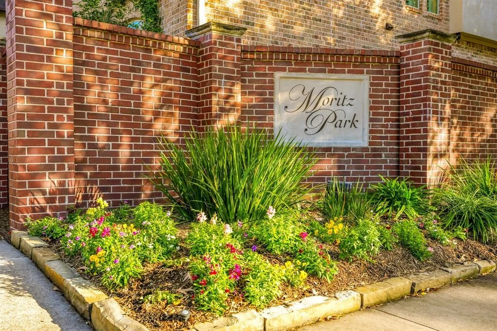 Photo of 1530 Moritz Park