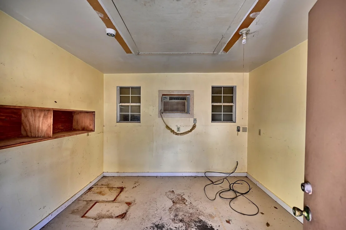 Photo of 1006 Top Hill Drive