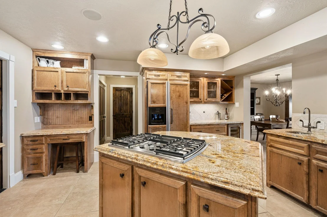 Photo of 130 Lakeside Drive