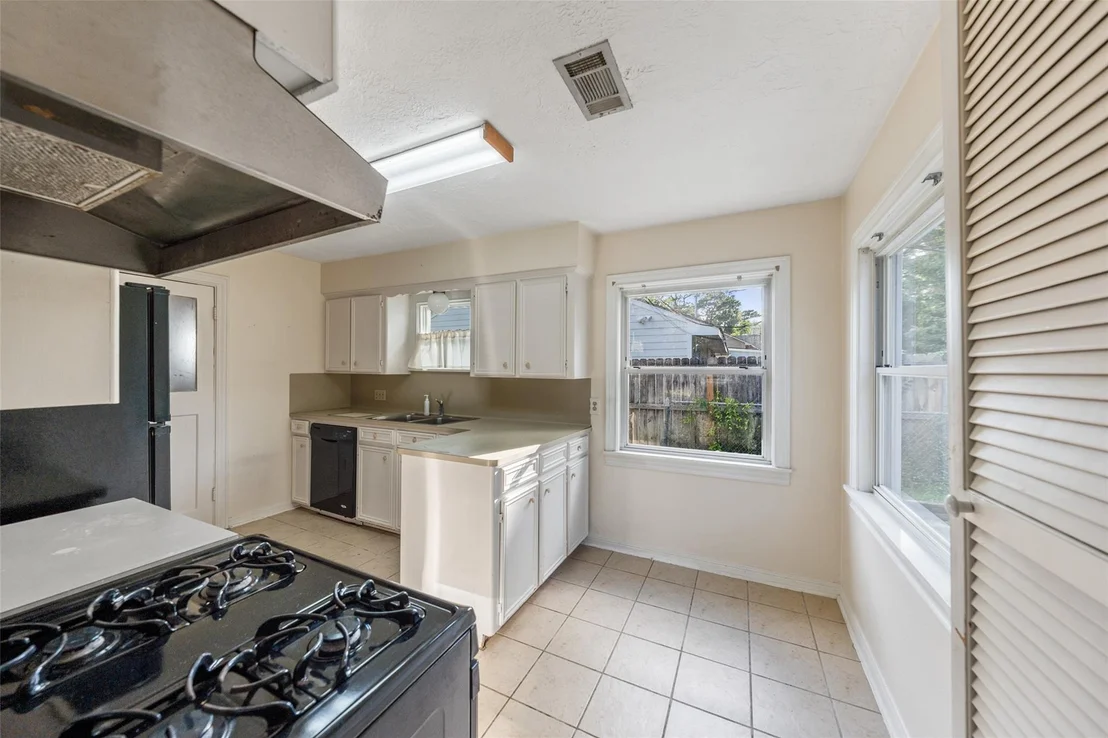 Photo of 1034 Lamonte Lane