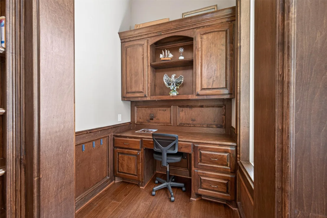 Photo of 7414 Dayhill Drive