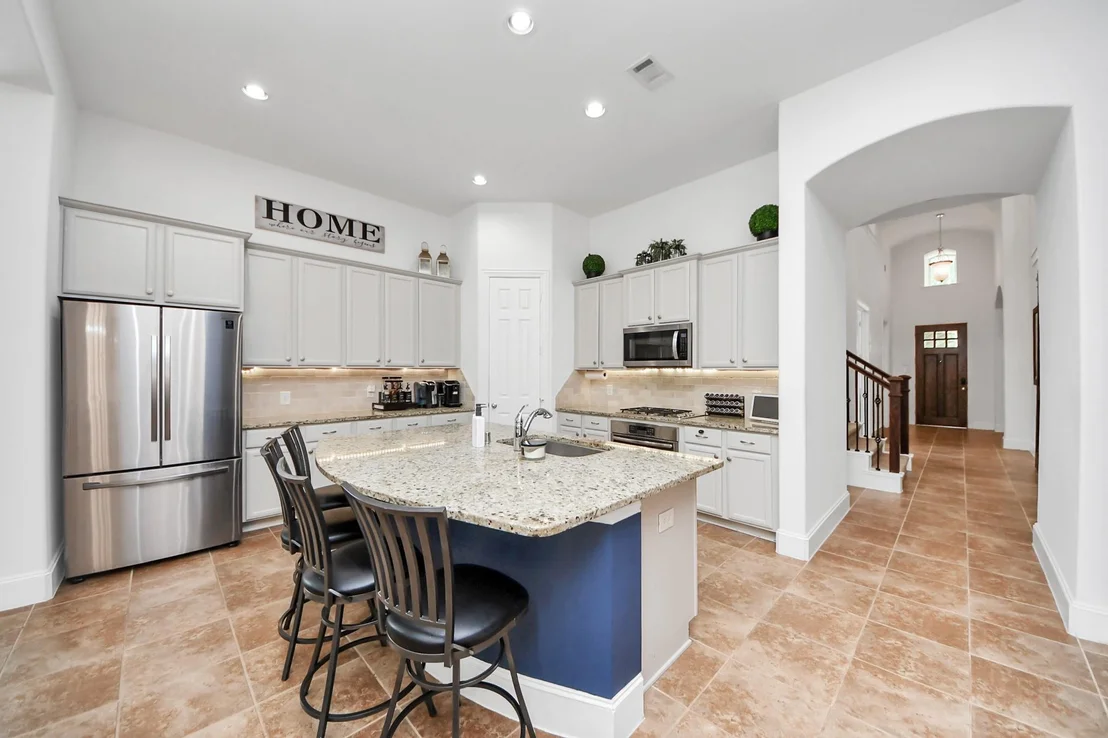 Photo of 2842 Walnut Crest Drive