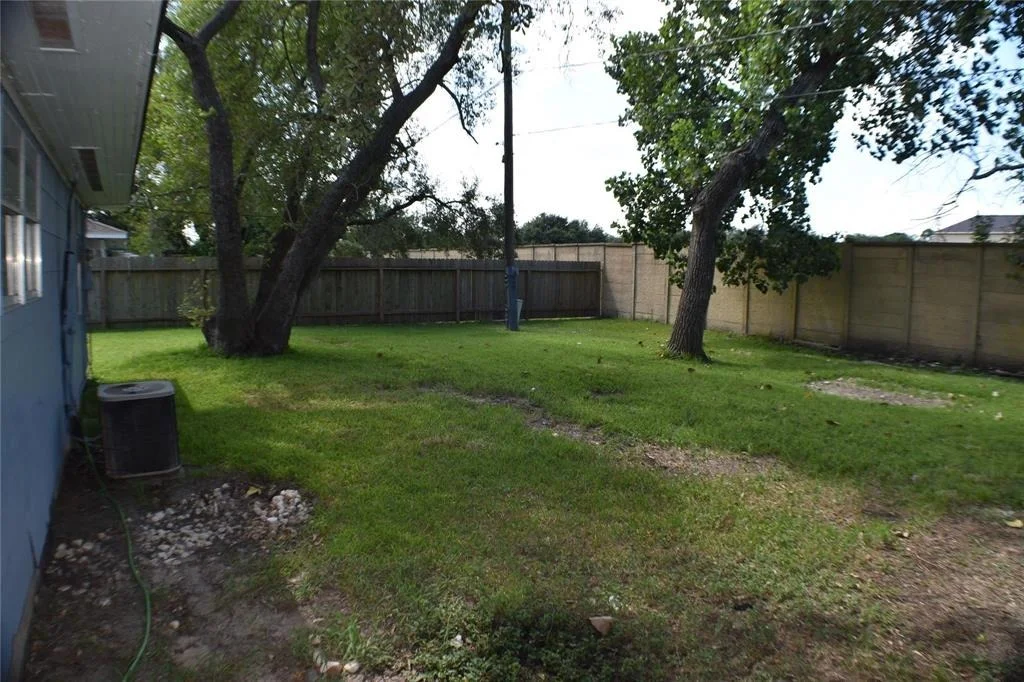 Photo of 13006 Lawrence Lane