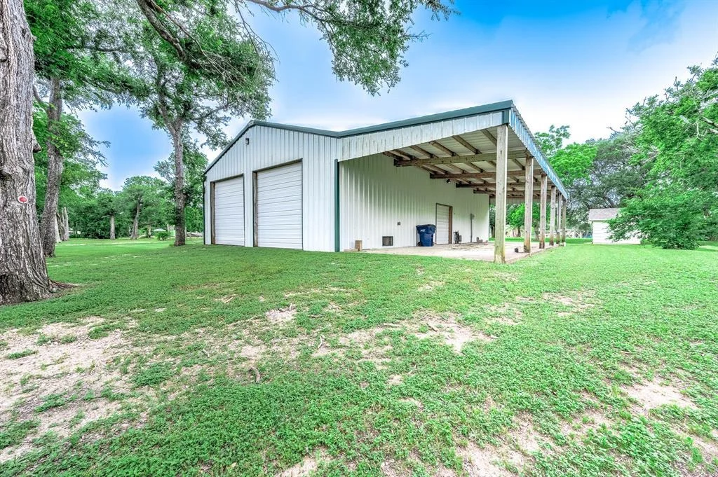 Photo of 383 County Road 296