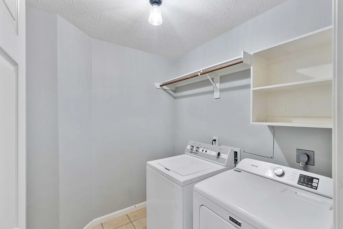 Photo of 7 Tartan Court