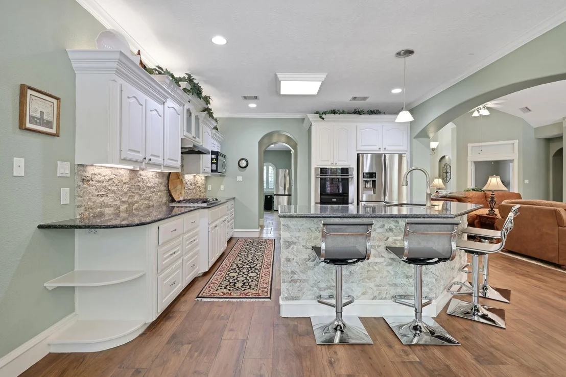 Photo of 601 Lake Grove Drive