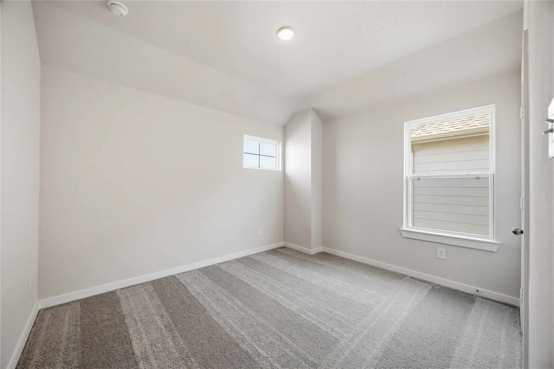 Photo of 1082 Lilly Lane