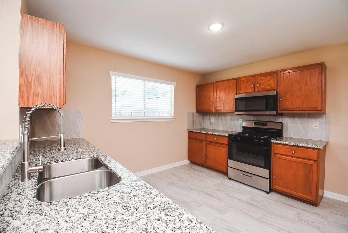 Photo of 20815 Baronsledge Lane