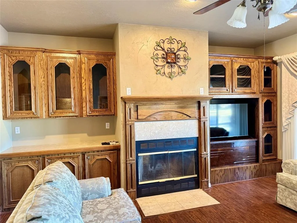 Photo of 196 Broadmoor Drive