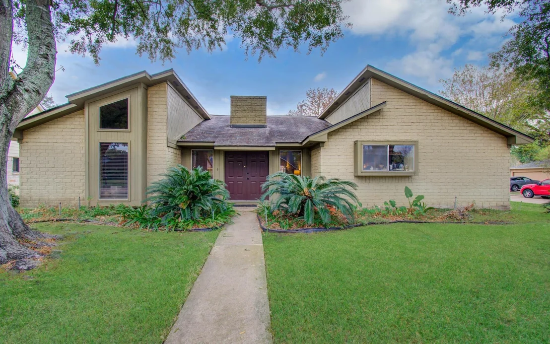 Photo of 21231 Park Tree Lane