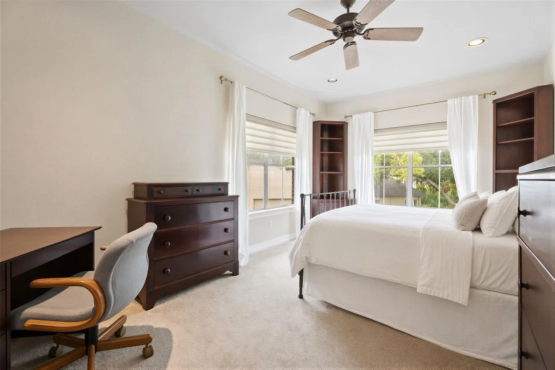 Photo of 1602 Enterprise Circle