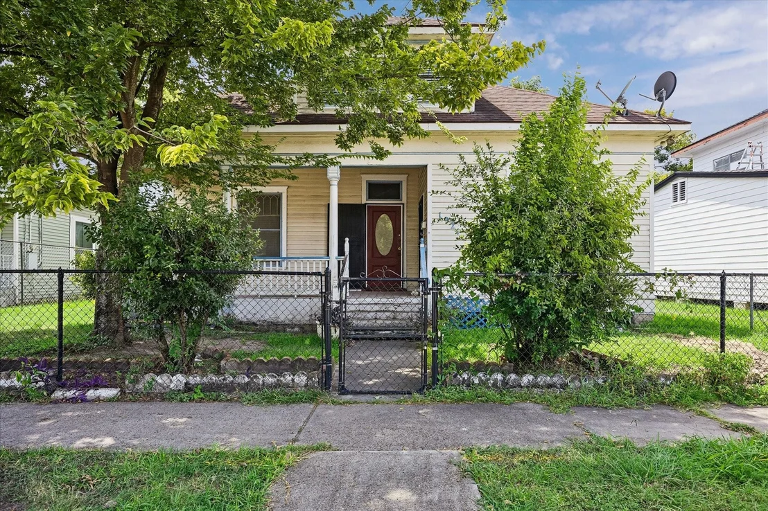 Photo of 1921 Chapman Street