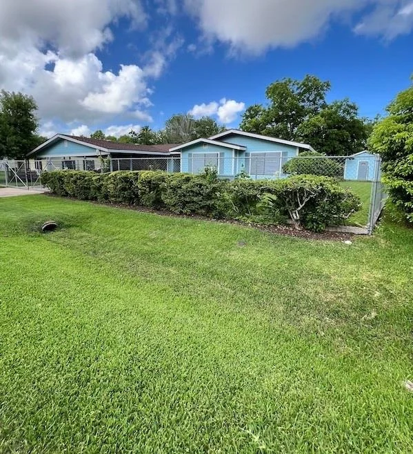 Photo of 121 Lee Drive