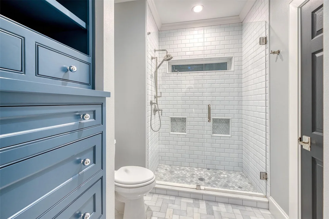 Photo of 923 Chinquapin Place