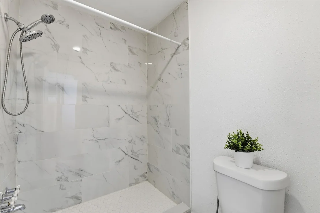 Photo of 9211 Benning Drive