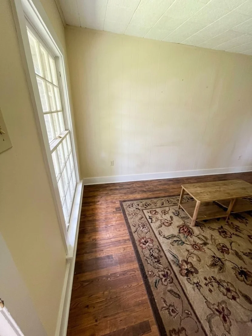 Photo of 205 S 2nd Street