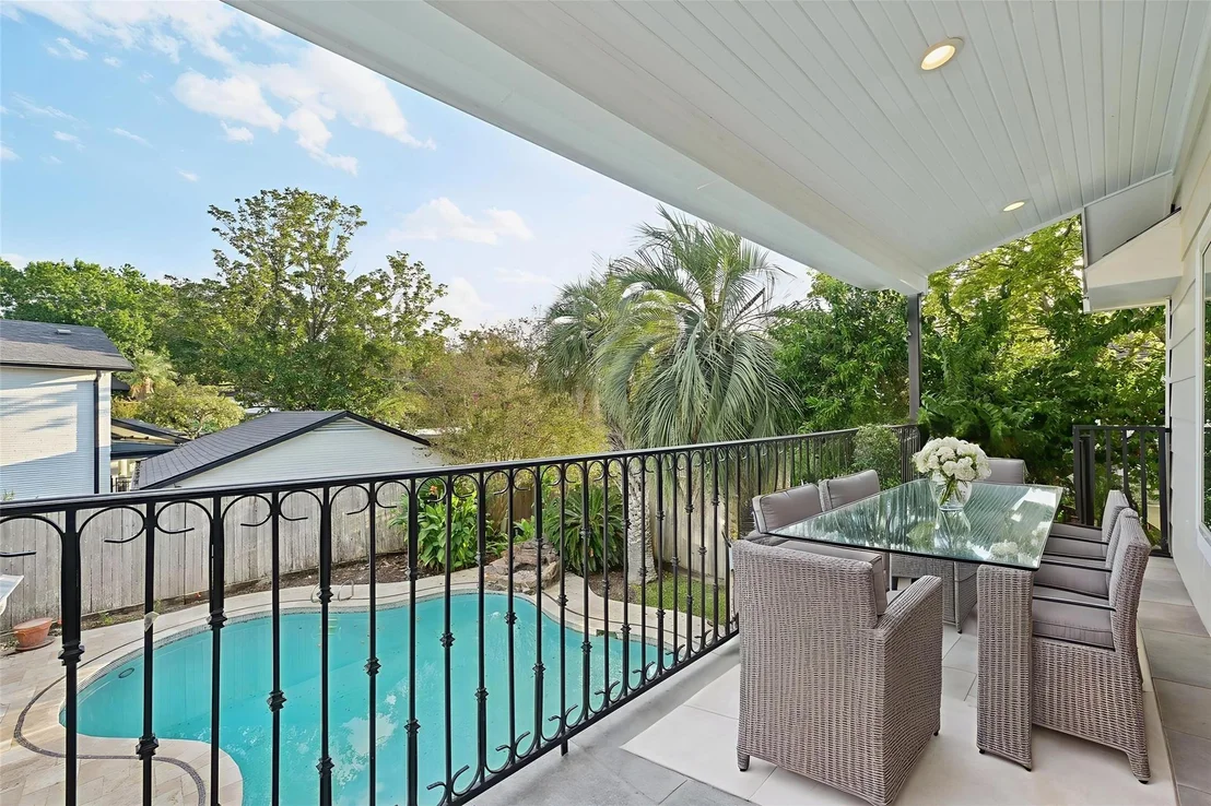 Photo of 1302 Riverview Circle