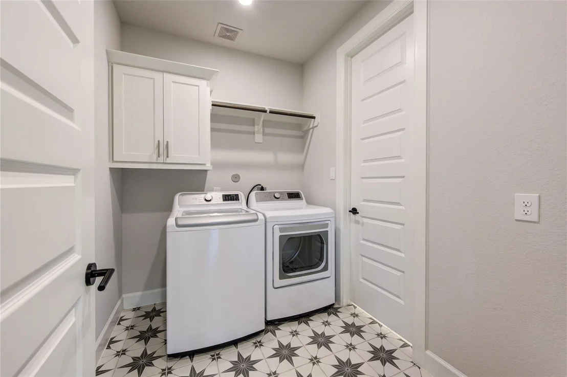 Photo of 6718 Mirabeau Lane
