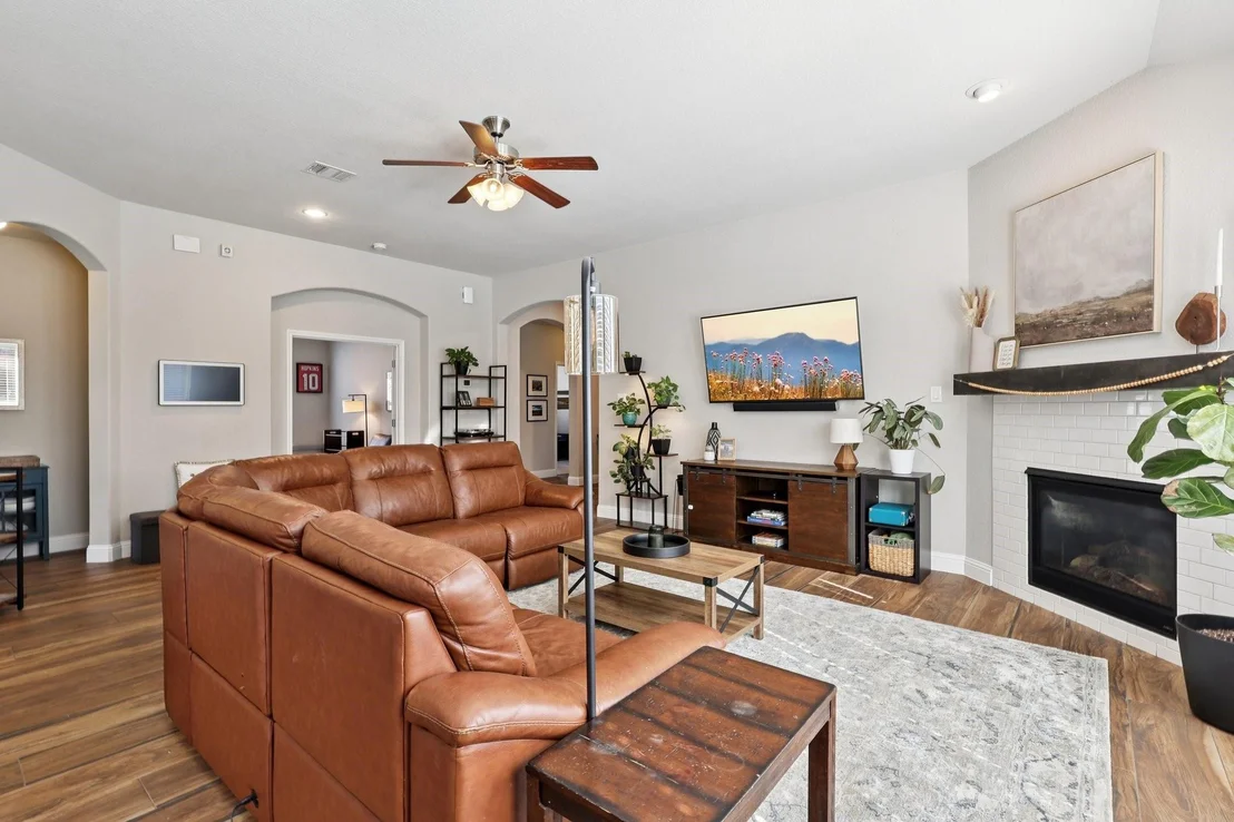 Photo of 3660 Cottage Pines Lane