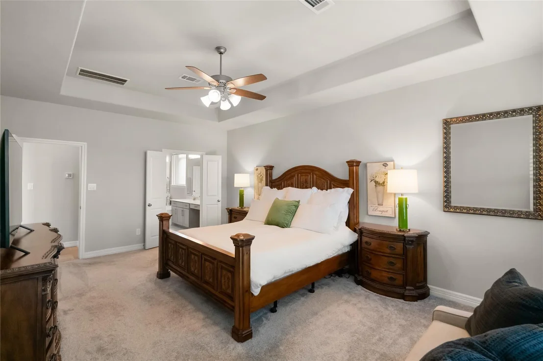 Photo of 24718 Tanoureen Drive