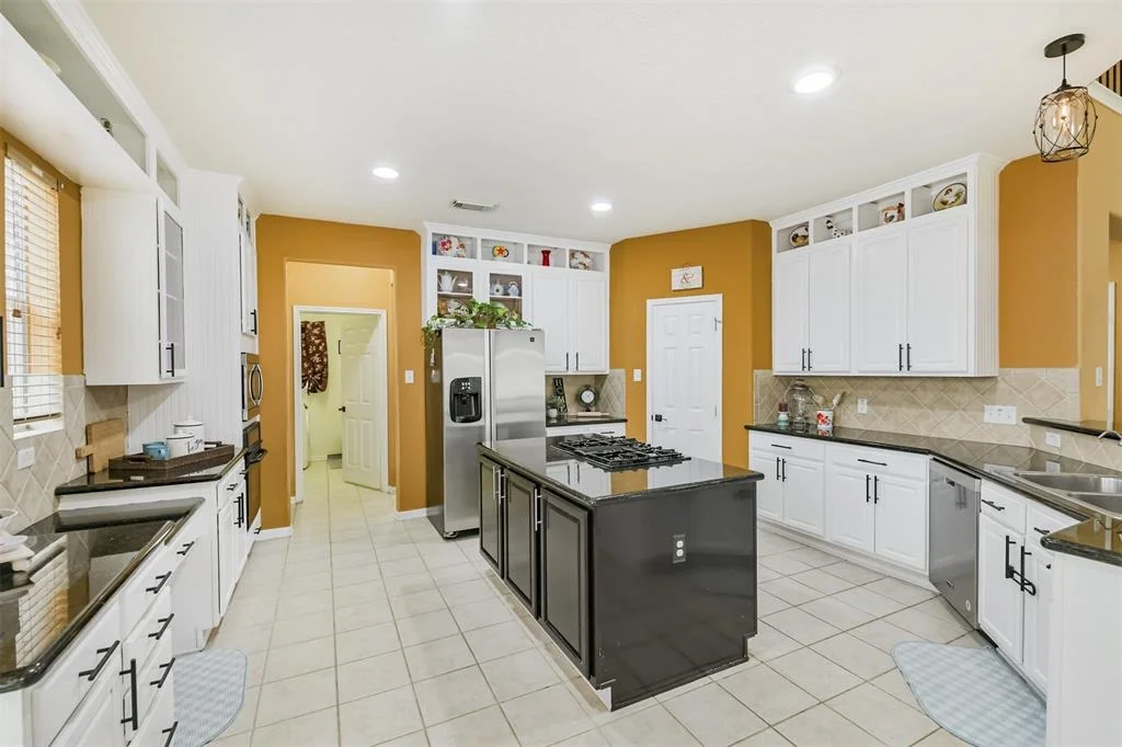 Photo of 9127 Memorial Valley Drive