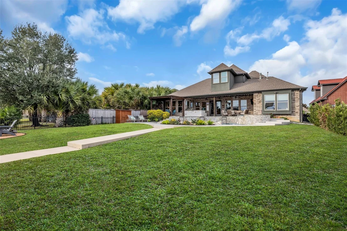 Photo of 11572 Grand Pine Drive
