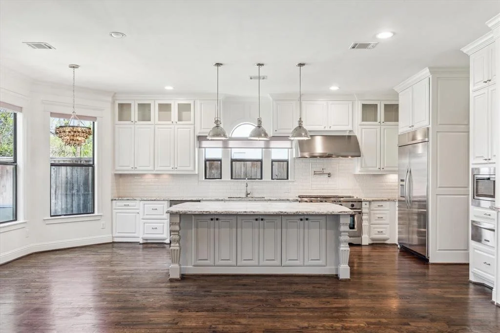 Photo of 1558 Hewitt Drive