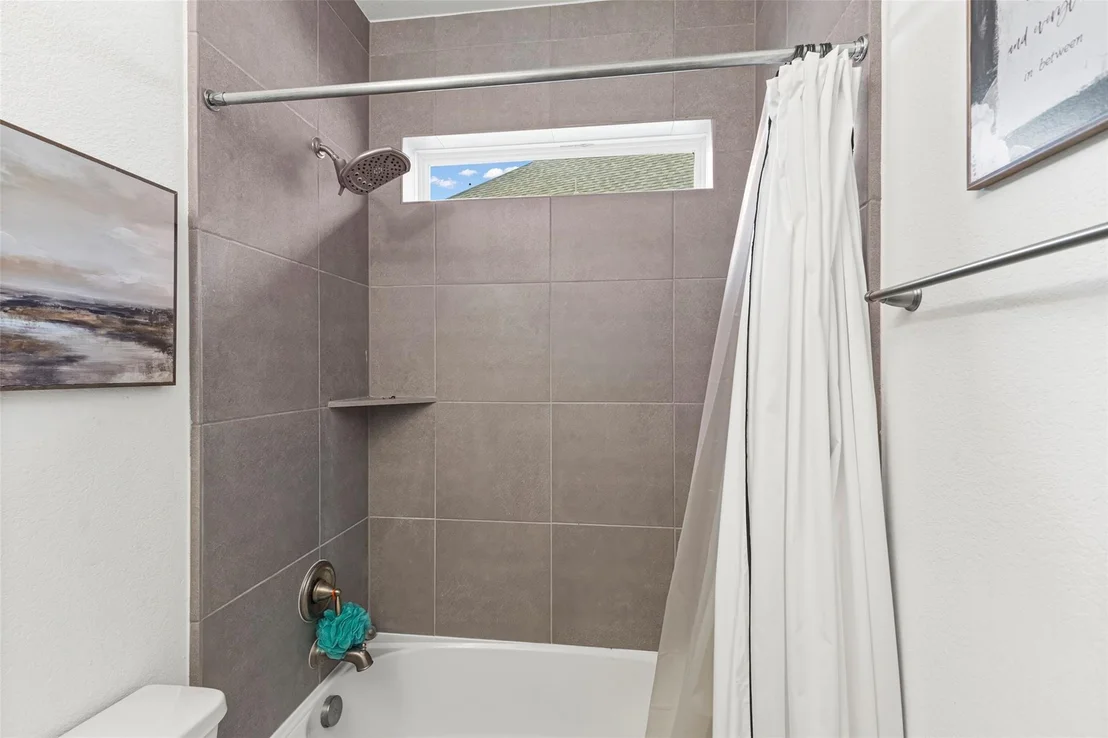 Photo of 7823 Leighton Trail