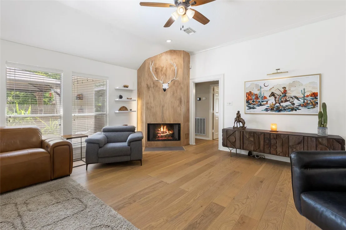 Photo of 756 Forest Lane Drive