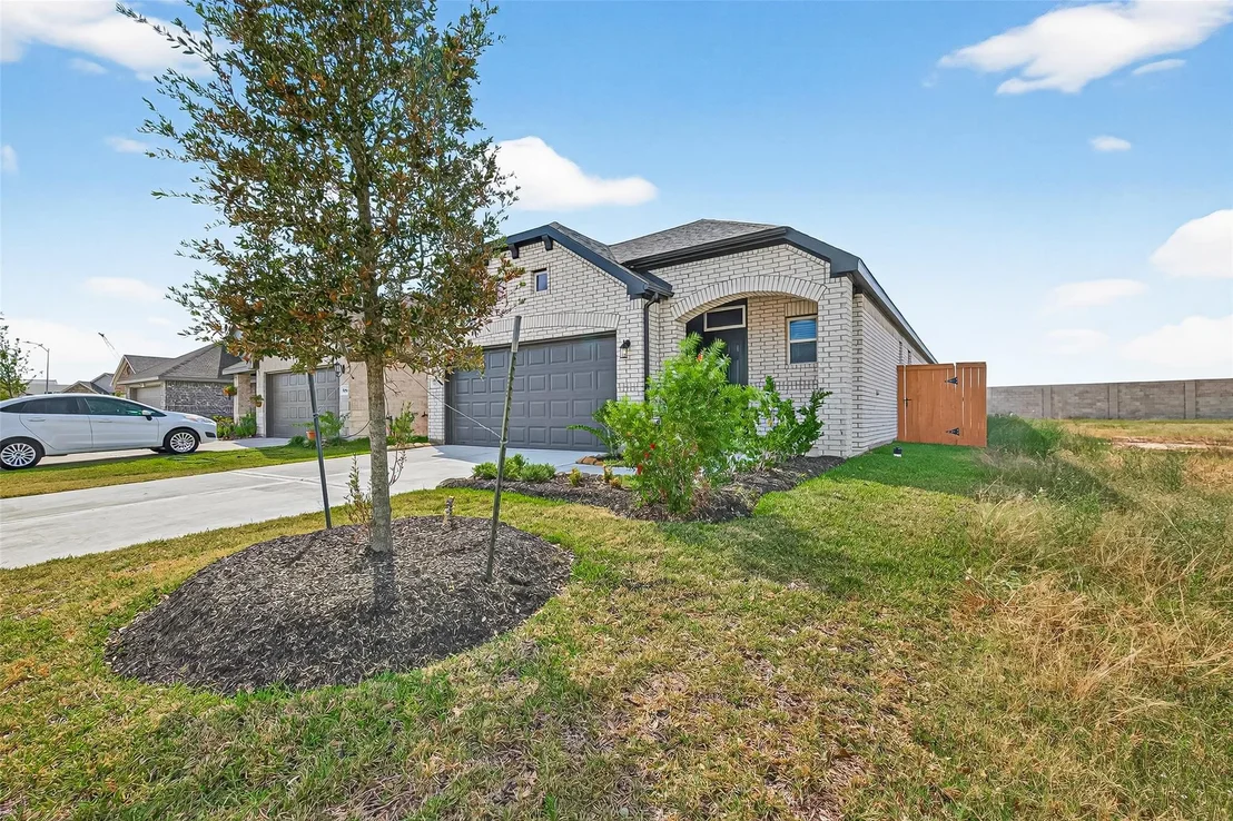 Photo of 5008 Marcasca Drive