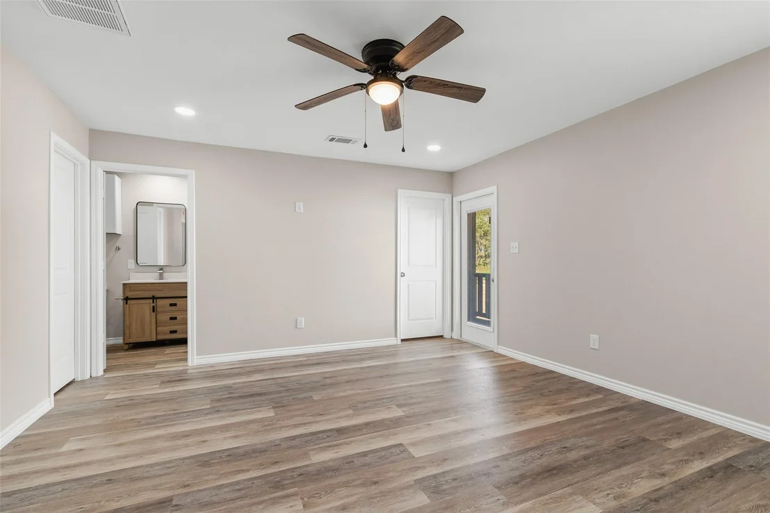 Photo of 21113 Harrison Drive