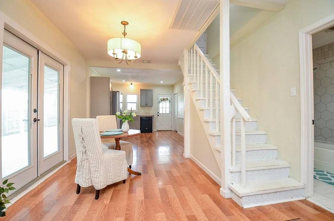 Photo of 1615 Eagle Lake Road