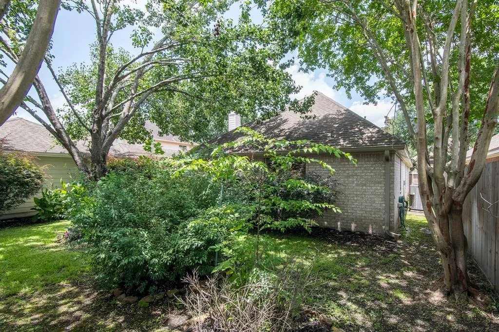 Photo of 11807 Regency Forest Drive