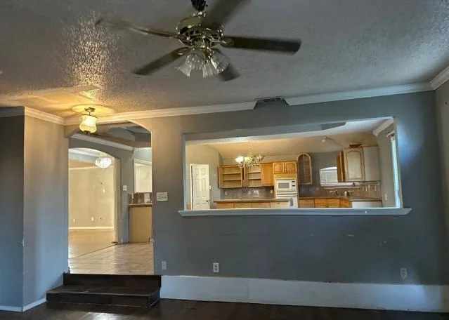Photo of 9304 Pine Village