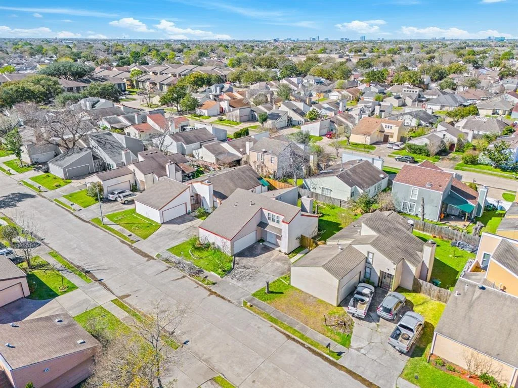 Photo of 11038 Holworth Drive