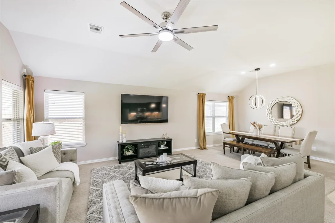 Photo of 9622 Invergarry Way