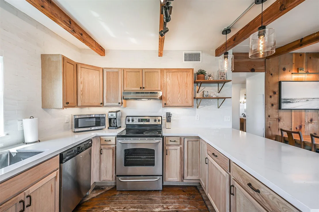Photo of 801 Seashell Drive