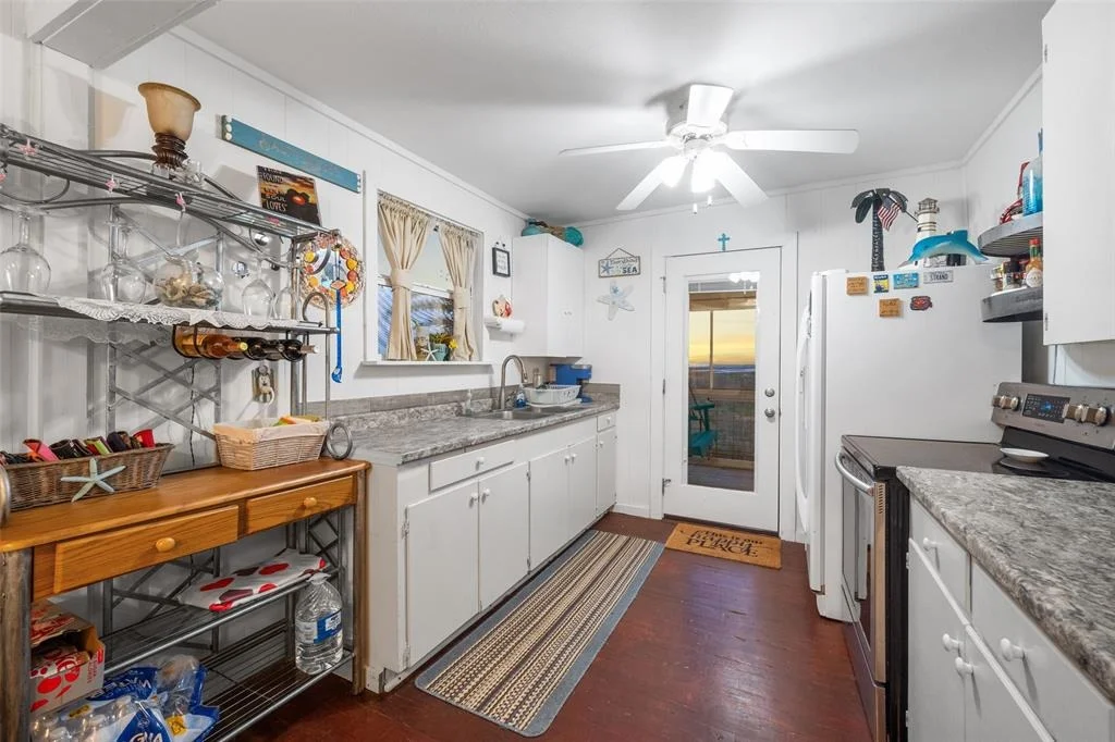 Photo of 385 Beachfront Drive