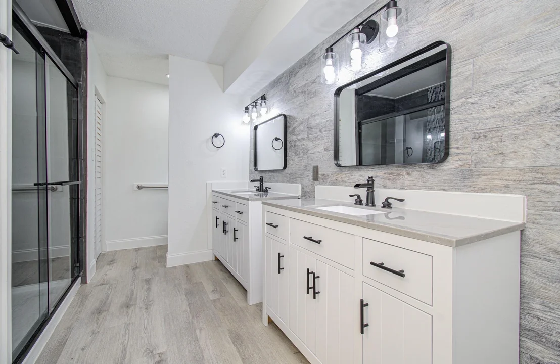 Photo of 114 Swiss Lane