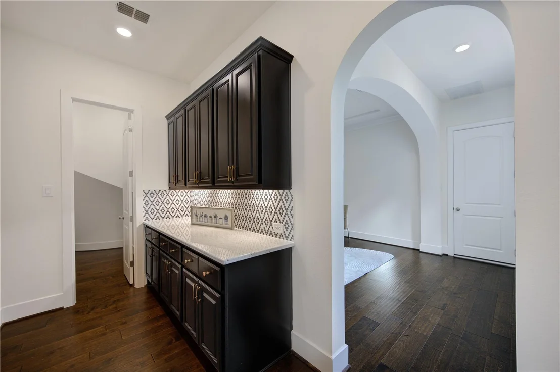 Photo of 21339 Crescent Winged Drive