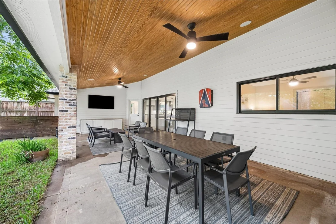 Photo of 339 Wycliffe Drive