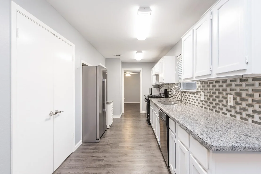 Photo of 6638 Cove Lake Drive